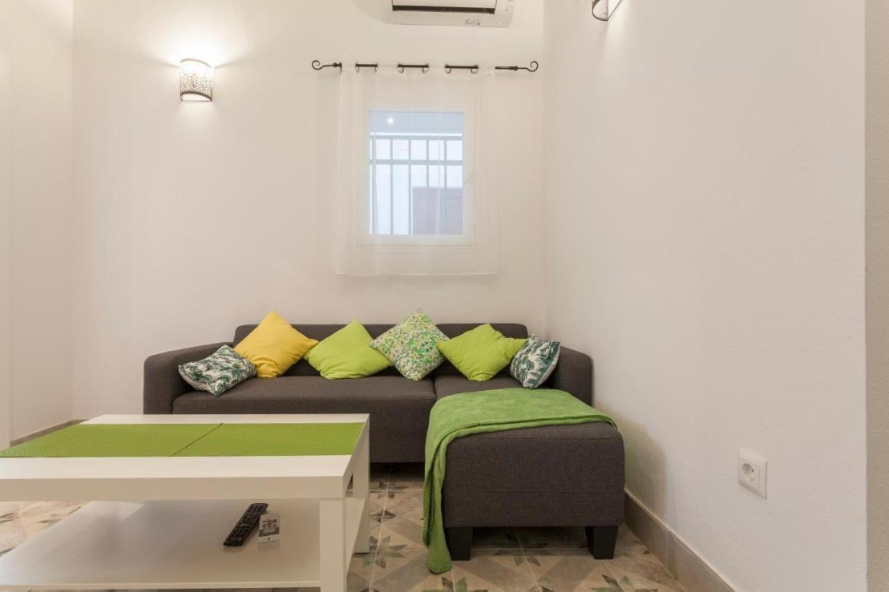 Wish Suite Pureza De Triana Sevilla Exterior foto