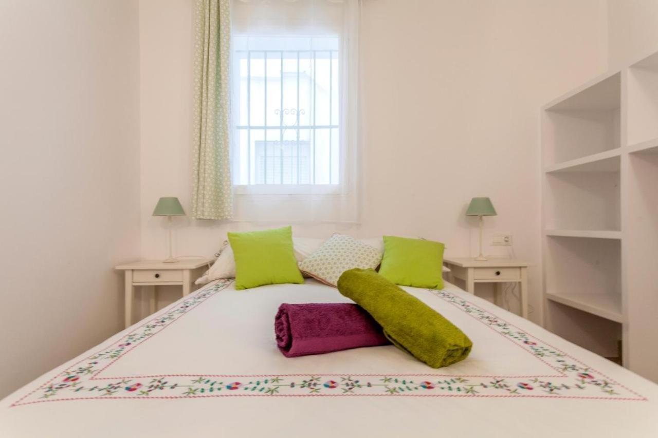 Wish Suite Pureza De Triana Sevilla Exterior foto