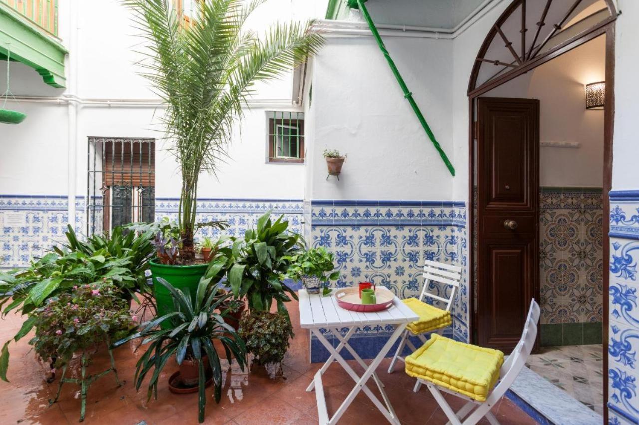 Wish Suite Pureza De Triana Sevilla Exterior foto
