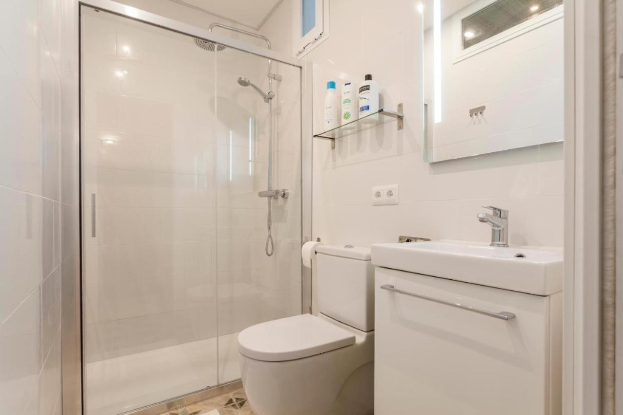 Wish Suite Pureza De Triana Sevilla Exterior foto