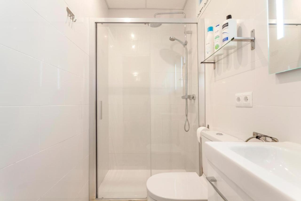 Wish Suite Pureza De Triana Sevilla Exterior foto